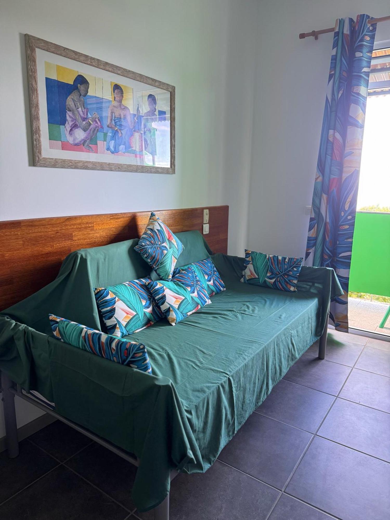 Fare Arana Moorea Guesthouse Atiha Экстерьер фото